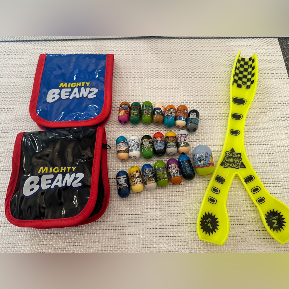 Vintage mighty beanz game